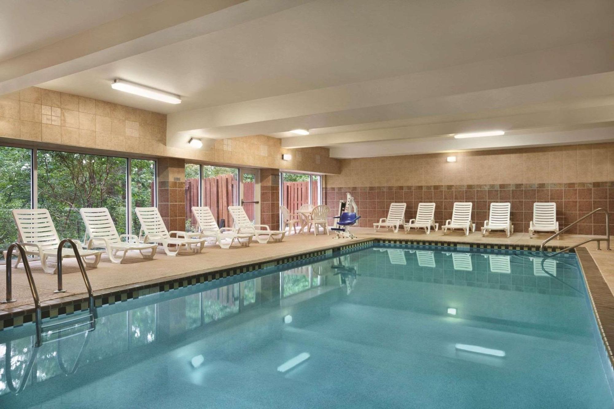 Country Inn & Suites By Radisson, Newnan, Ga Exteriör bild